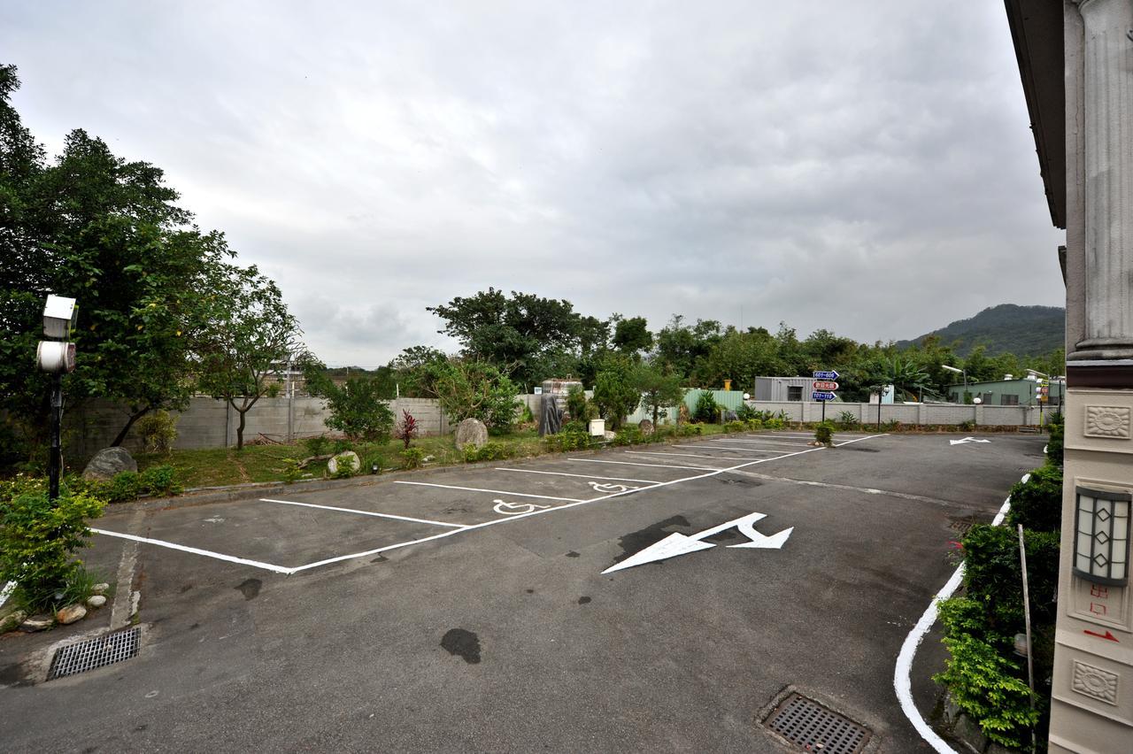 Ching Ching Motel Sanxia Exterior foto